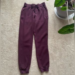 lululemon On the Fly Joggers (Woven)